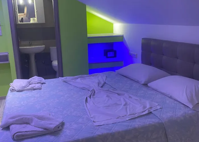 Blue Sky 斯卡拉伯塔麦斯